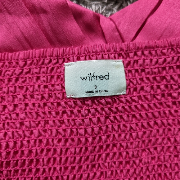 Aritzia Wilfred Rhapsody Blouse Crop Top Size 8 in Electron Fuchsia - Picture 5 of 11